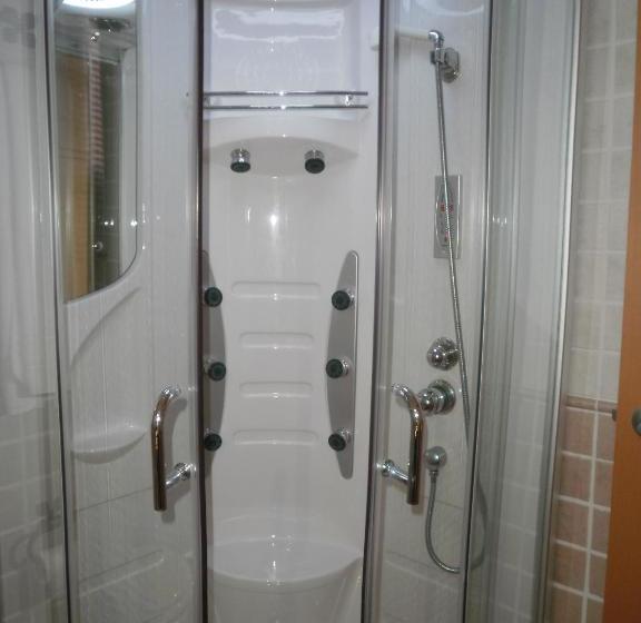 بنسيون Hostal El Olmo