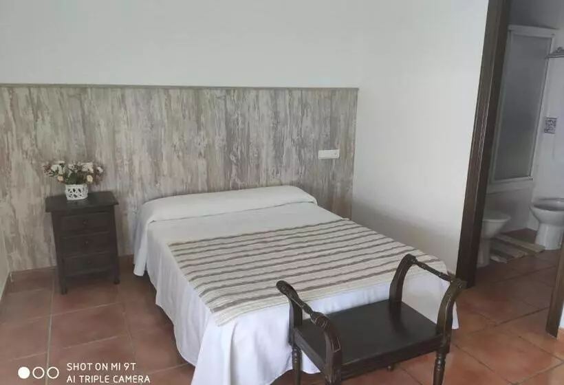 ペンション Hostal La Dehesa Del Valle Pedroches