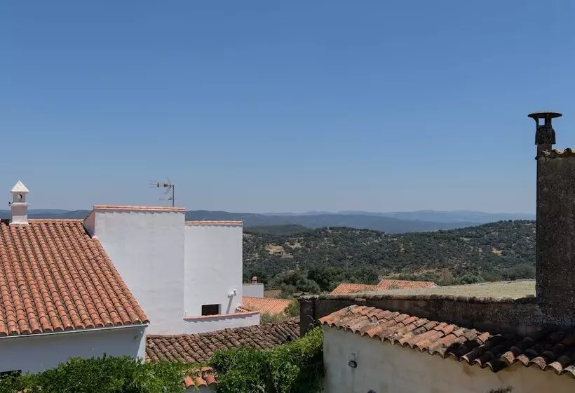 Majatalo La Flamenca Inn