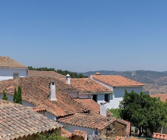 פנסיון La Flamenca Inn