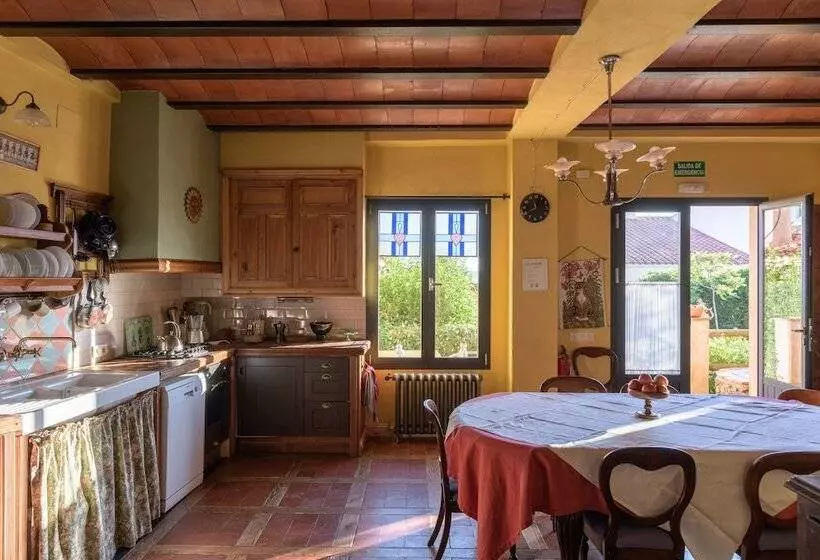 Majatalo La Flamenca Inn