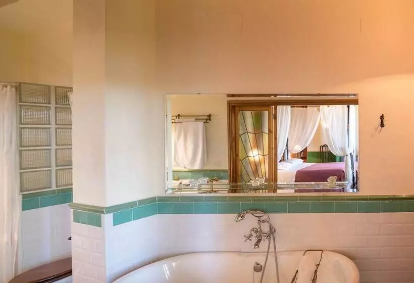 Majatalo La Flamenca Inn