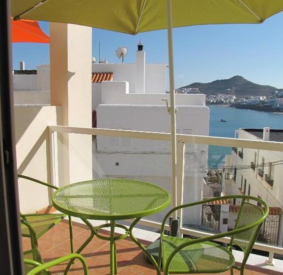 ペンション Las Olas