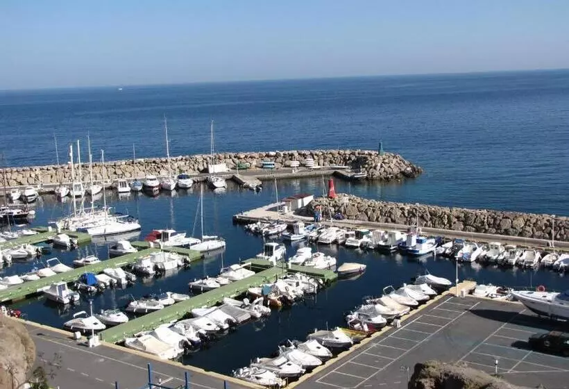 ペンション Las Olas