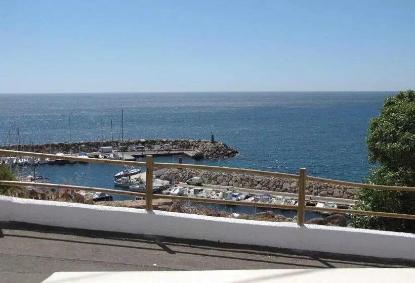 ペンション Las Olas