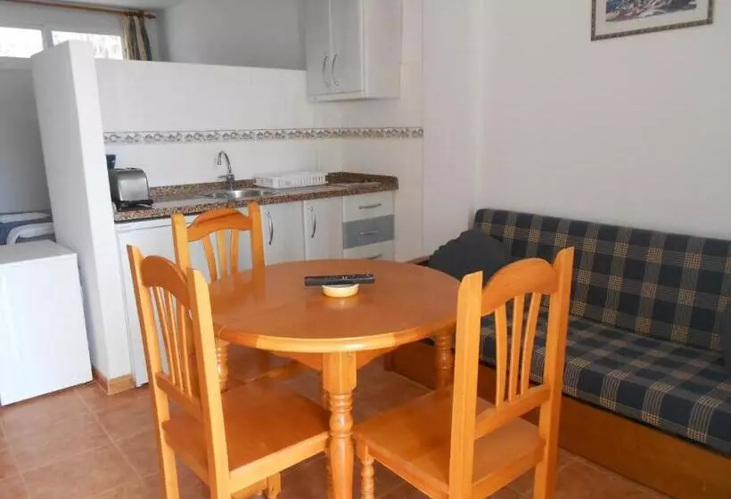 ペンション Las Olas