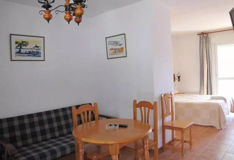 ペンション Las Olas