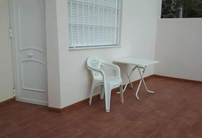 ペンション Las Olas