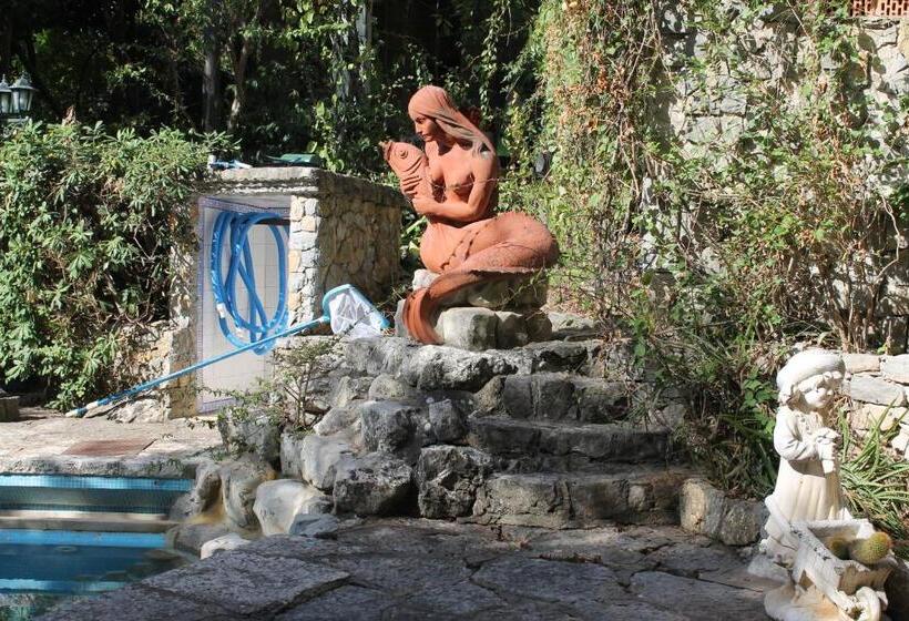 Пансион Cascais Jasmim Doce