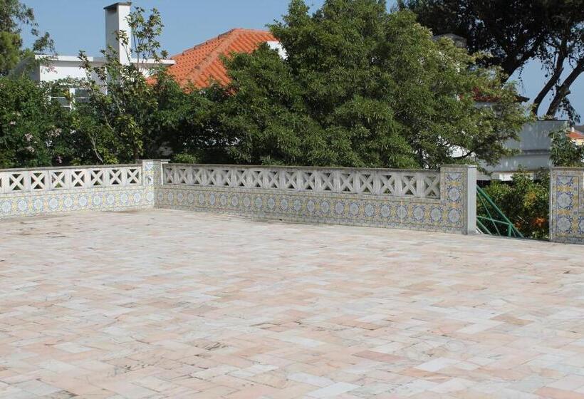 Пансион Cascais Jasmim Doce