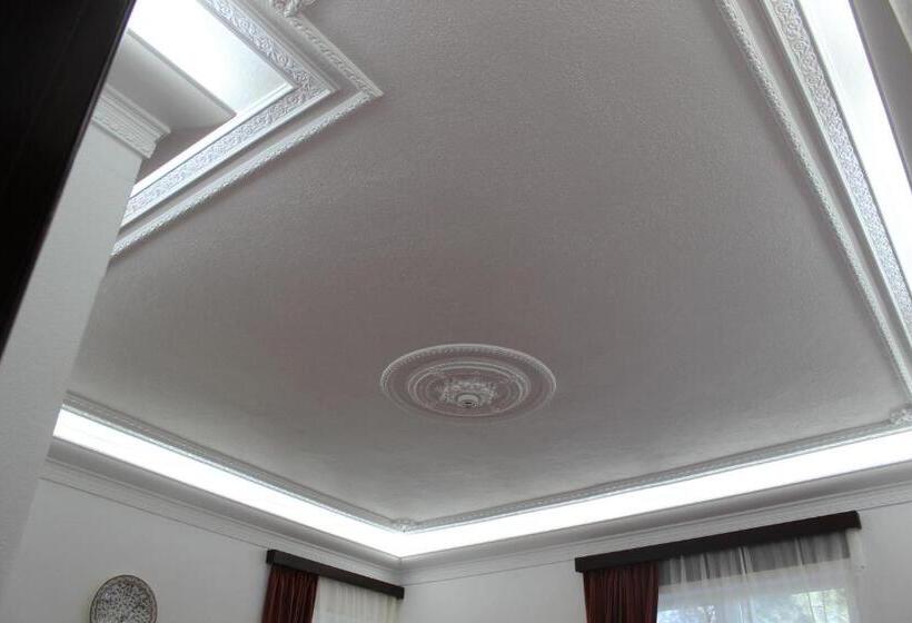 Пансион Cascais Jasmim Doce