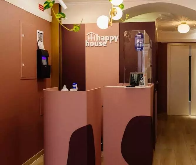 پانسیون Happy House