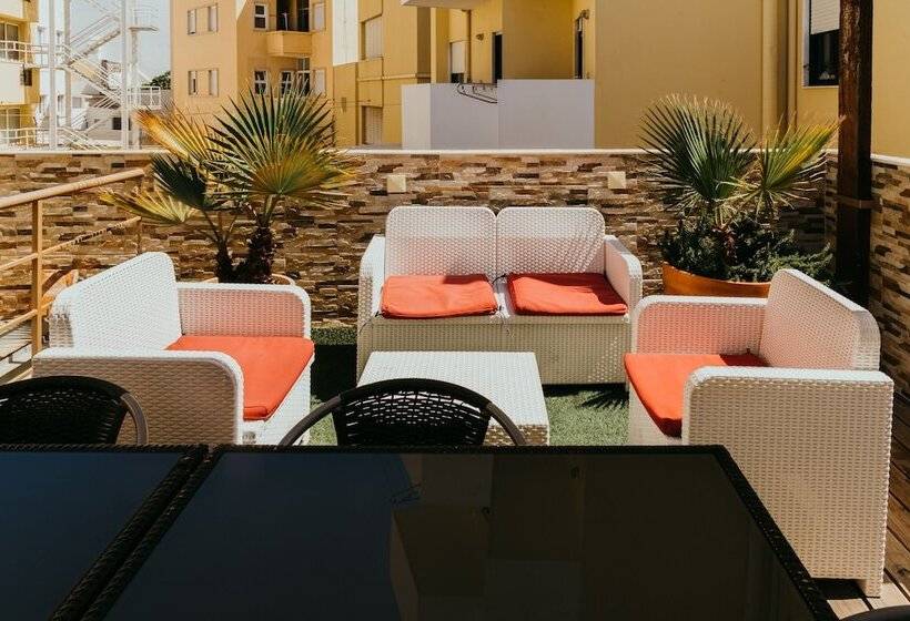 پانسیون Happy House