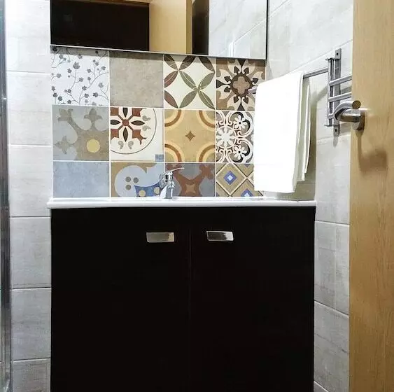 پانسیون Happy House