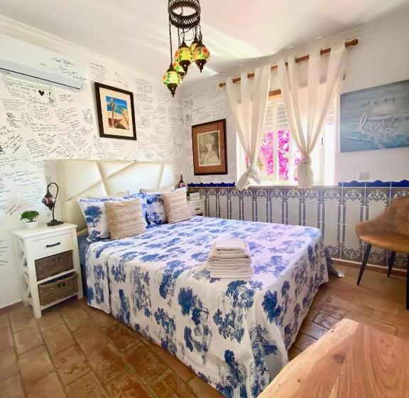 بنسيون Zenit Olhao Bed & Breakfast