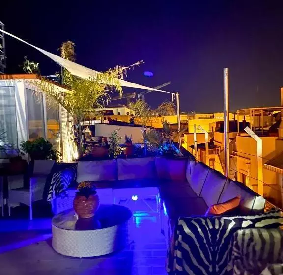 Majatalo Zenit Olhao Bed & Breakfast