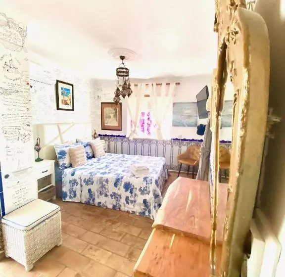 Majatalo Zenit Olhao Bed & Breakfast