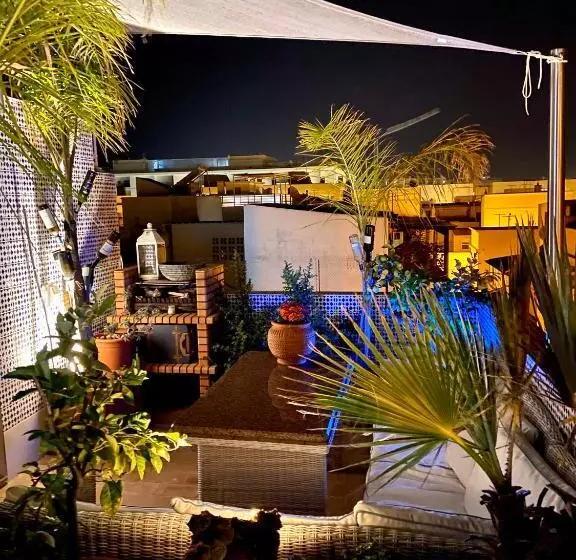 Majatalo Zenit Olhao Bed & Breakfast