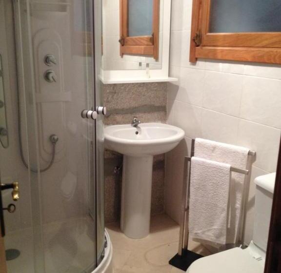 بنسيون Alojamento Galerias Nascentes