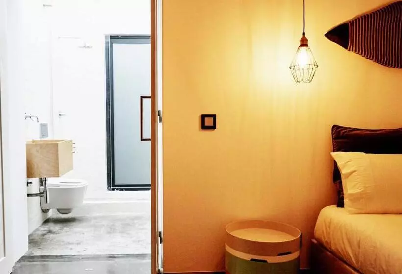 Majatalo Bonvalot Guest House