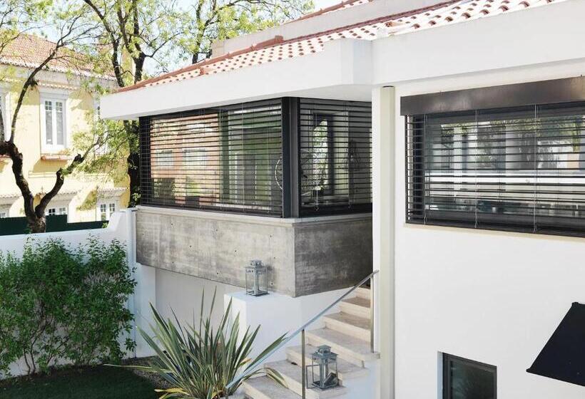 پانسیون Bonvalot Guest House