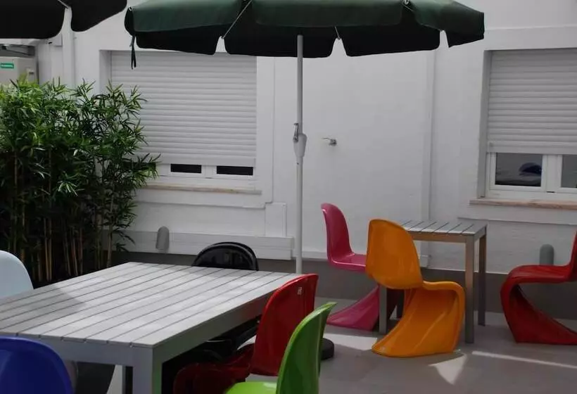 پانسیون Stayinn City  Evora