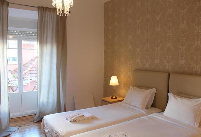 پانسیون The Sky Lofts Lisbon   Guesthouse