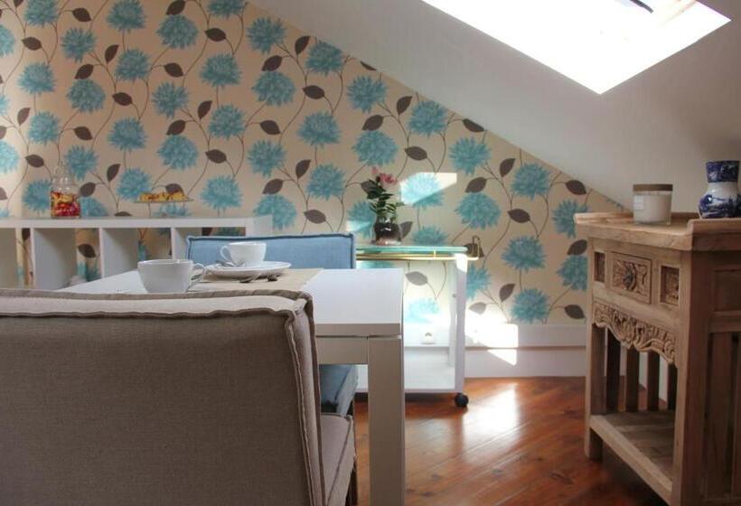 پانسیون The Sky Lofts Lisbon   Guesthouse