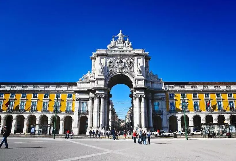 پانسیون The Sky Lofts Lisbon   Guesthouse