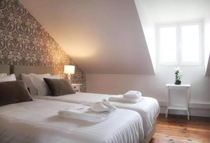پانسیون The Sky Lofts Lisbon   Guesthouse
