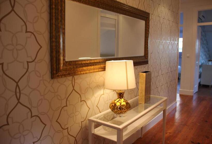 پانسیون The Sky Lofts Lisbon   Guesthouse