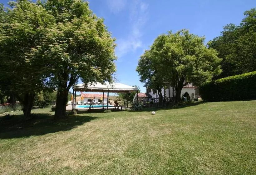 ホテル Agriturismo La Guinza