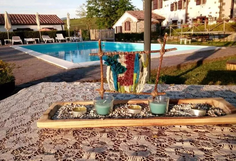ホテル Agriturismo La Guinza