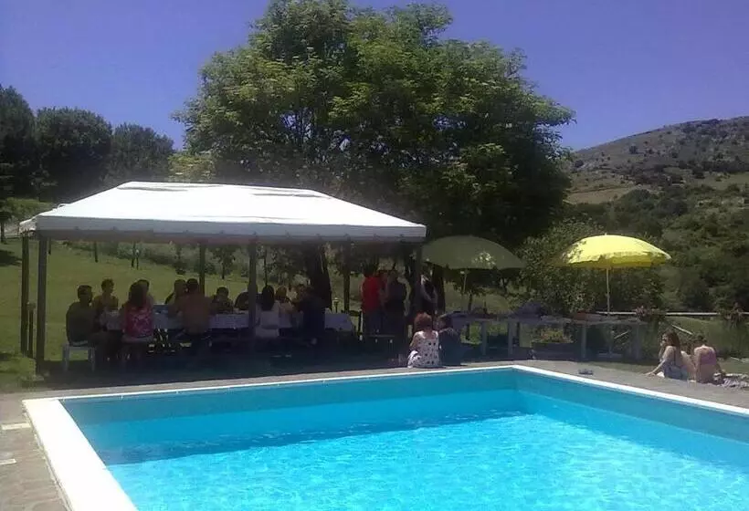 ホテル Agriturismo La Guinza