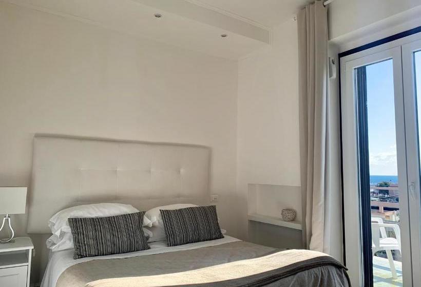 פנסיון Charme Rooms