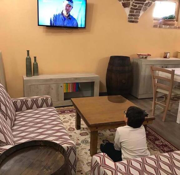 膳宿费 Donna Matilde