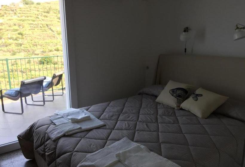 بنسيون La Terrazza Di Peun