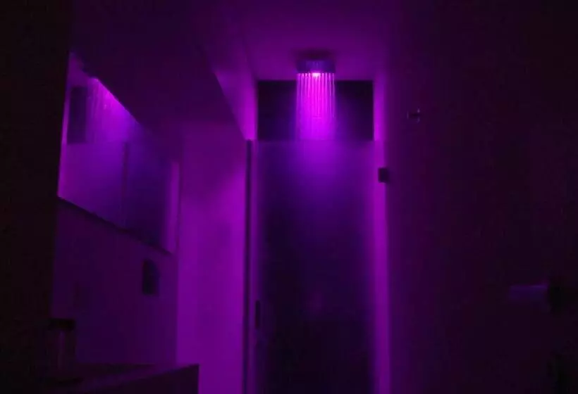 پانسیون Quattro Canti Suites