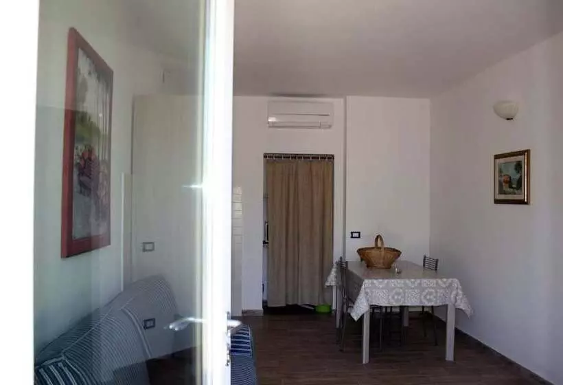 ホテル Agriturismo Le Quadrelle
