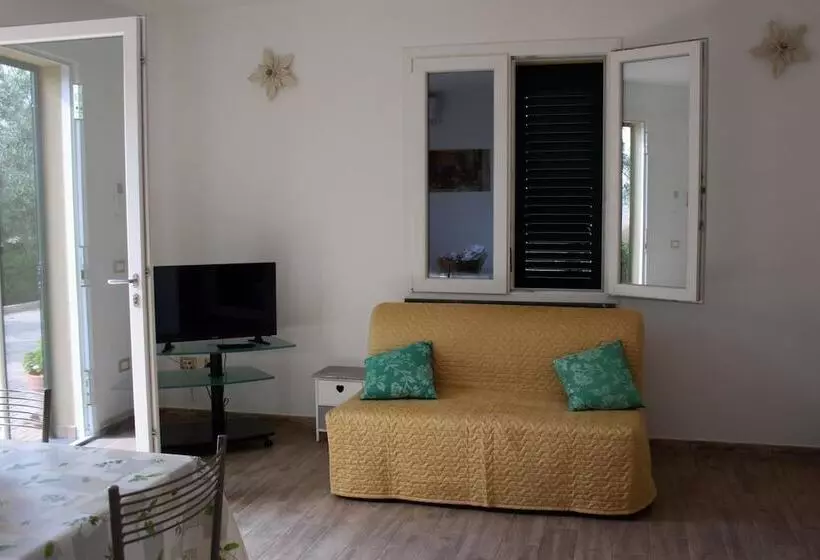 ホテル Agriturismo Le Quadrelle
