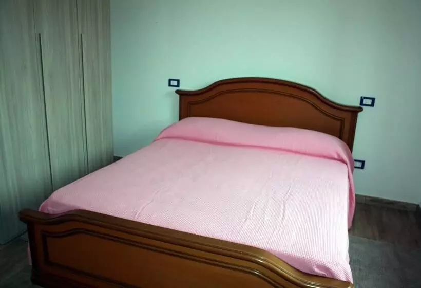 ホテル Agriturismo Le Quadrelle