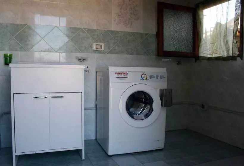 ホテル Agriturismo Le Quadrelle