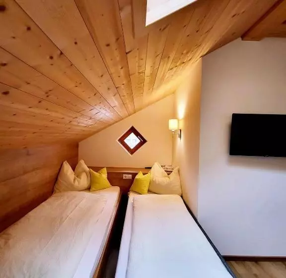هتل Krebslechnerhof