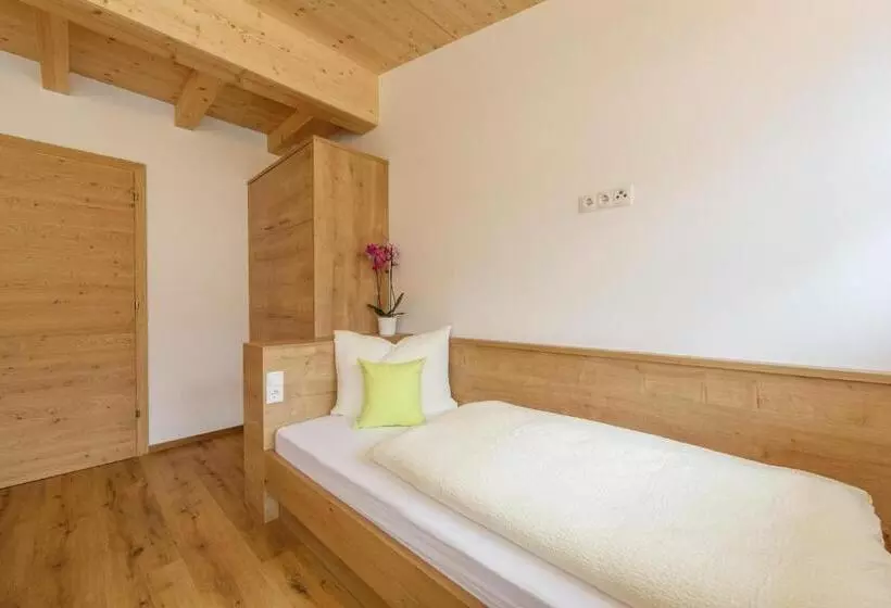 هتل Krebslechnerhof