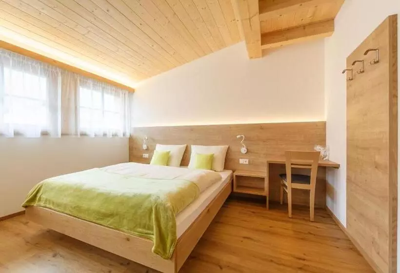 هتل Krebslechnerhof