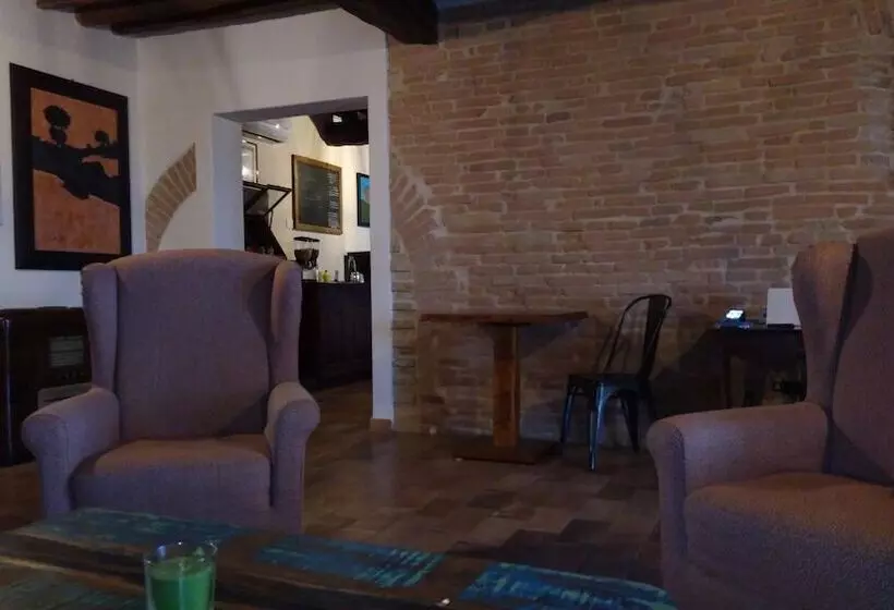 Majatalo Antico Casale Caroli