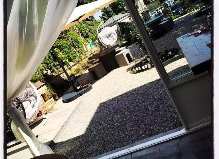 ユースホステル Rossodivino