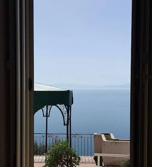Amalfi Hills