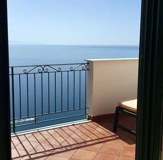 Amalfi Hills