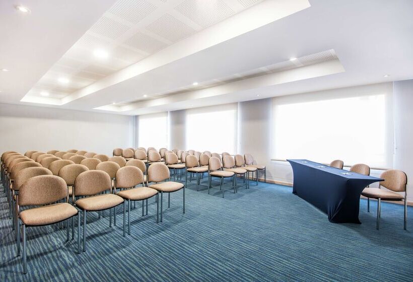 ホテル Hampton Inn By Hilton Cucuta